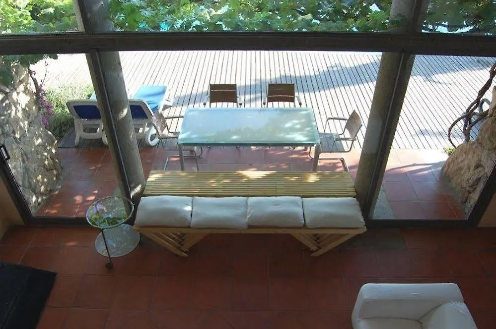 דירות סיטגס Casa Roca 0*,