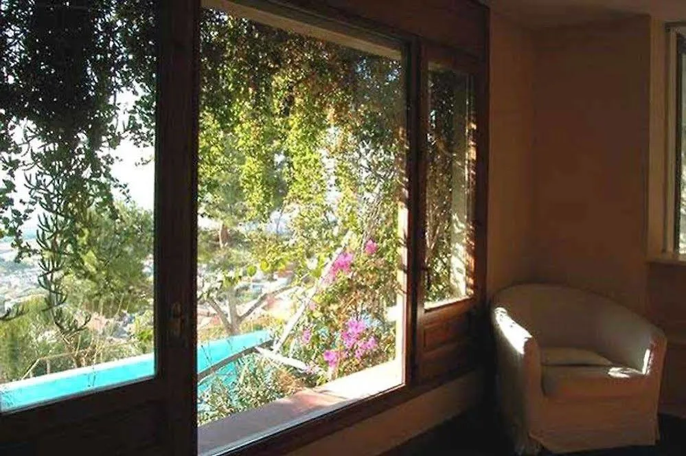 דירות סיטגס Casa Roca ספרד